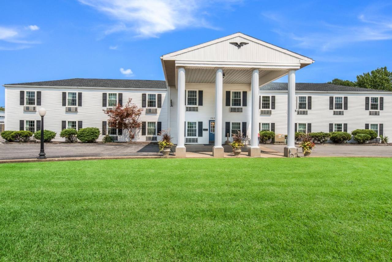 Knights Inn Sandusky Exterior photo