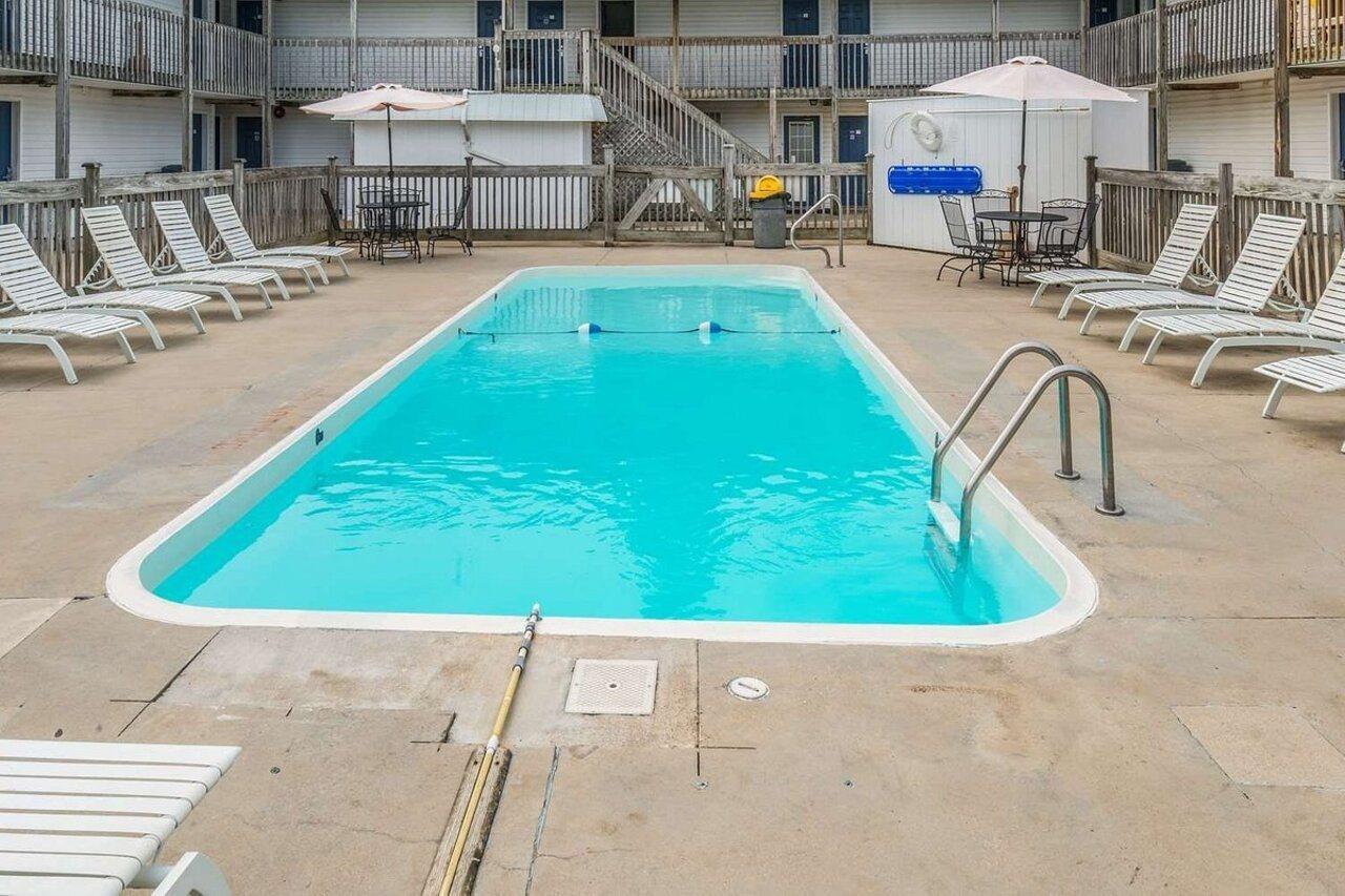 Knights Inn Sandusky Exterior photo